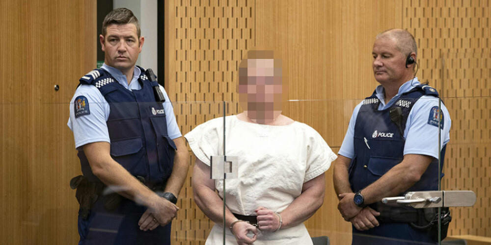 Видео: расстрелявшего 50 человек террориста в Новой Зеландии задержали