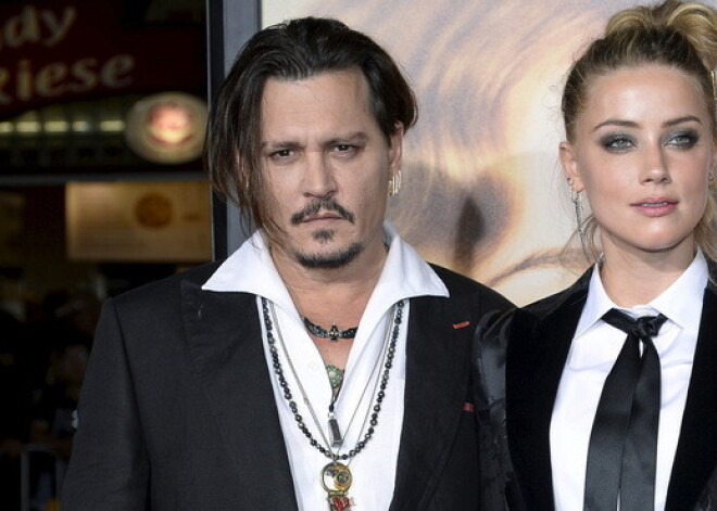 Джонни Депп собрал 87 видео с избивающей его Эмбер Херд