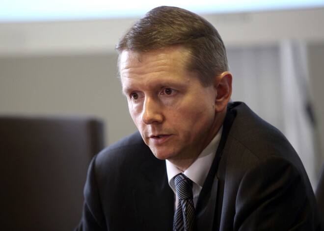 20 bankas vietējam tirgum ir par daudz, atzīst Putniņš