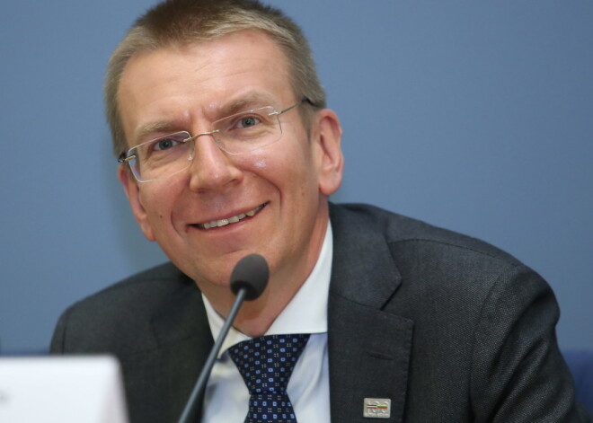 Министр Ринкевич продолжает копить деньги - он собрал уже 345 000 евро