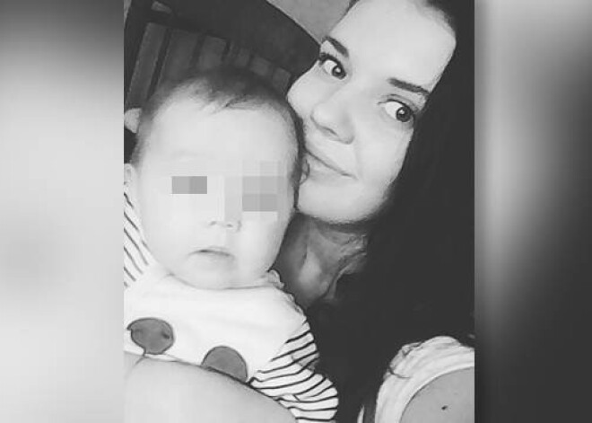 Видео: женщина, бросившая в квартире умирать от голода 3-летнюю дочь, частично признала вину