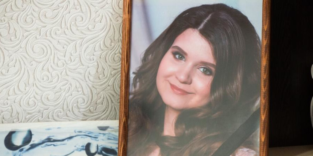 Шокирующая смерть молодой матери: 22-летняя Алиса умерла после рождения дочери из-за ужасной ошибки врача