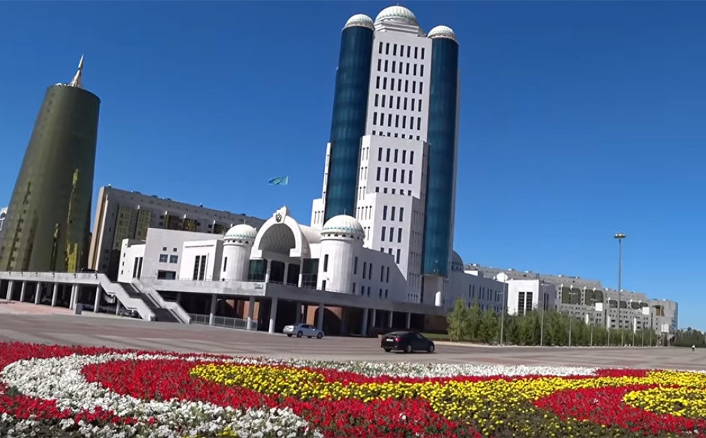 Kazahstānas parlaments atbalsta Astanas pārdēvēšanu par Nursultanu