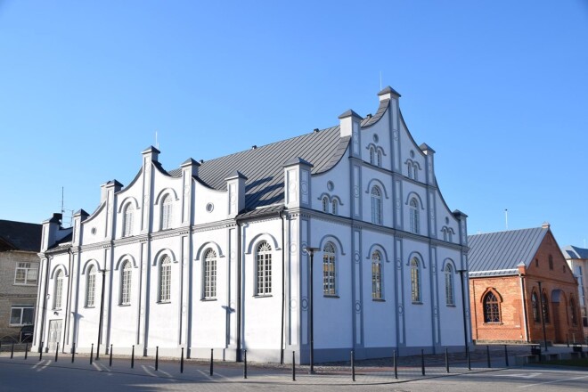 Jonišķu sinagogā nākamsestdien notiks latviešu-lietuviešu saiets, kurā apliecinās abu baltu tautu asinsradniecību. * 