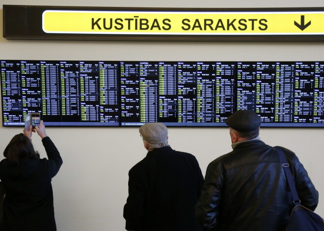 Saistībā ar pāreju uz vasaras laiku 31. martā vairāki nakts autobusi reisu uzsāks stundu agrāk