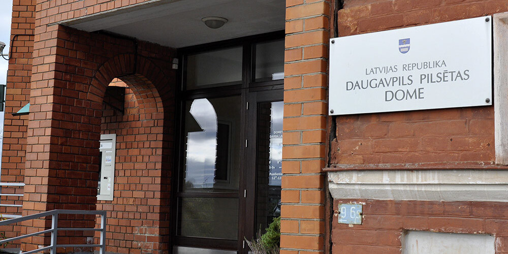 Daugavpils dome apsver tiesāties ar korupcijas skandālā iesaistīto "Modus būve"