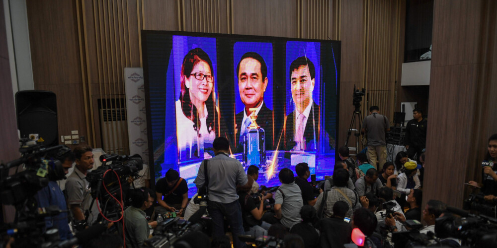 Parlamenta vēlēšanās Taizemē vadībā izvirzījusies militārās huntas partija