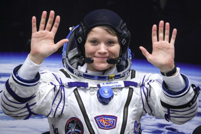 Astronaute Anna Maklēna.