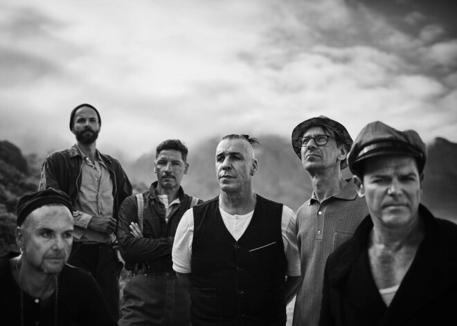 "Rammstein" pēc 10 gadu pārtraukuma izdod jaunu dziesmu un pamatīgi sadusmo ebrejus