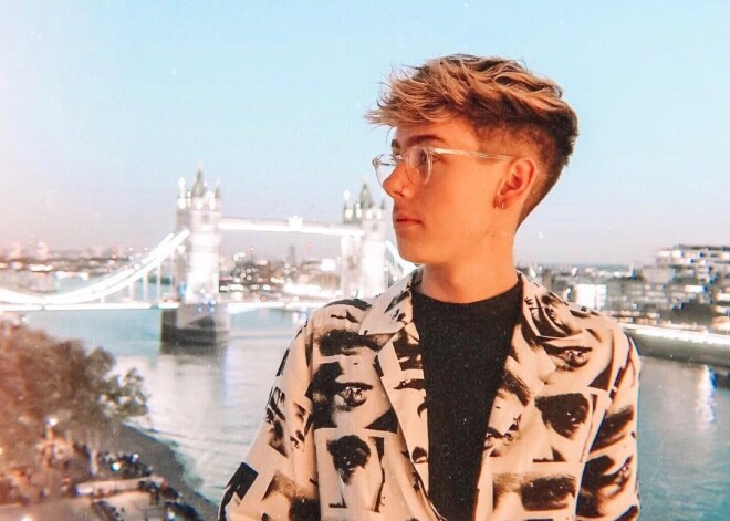 Блогер неделю притворялся богатым в Instagram при помощи фотошопа. Подписчики не заметили подвоха!