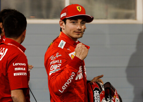 Leklērs izcīna savu pirmo "pole position" pie "Ferrari" stūres