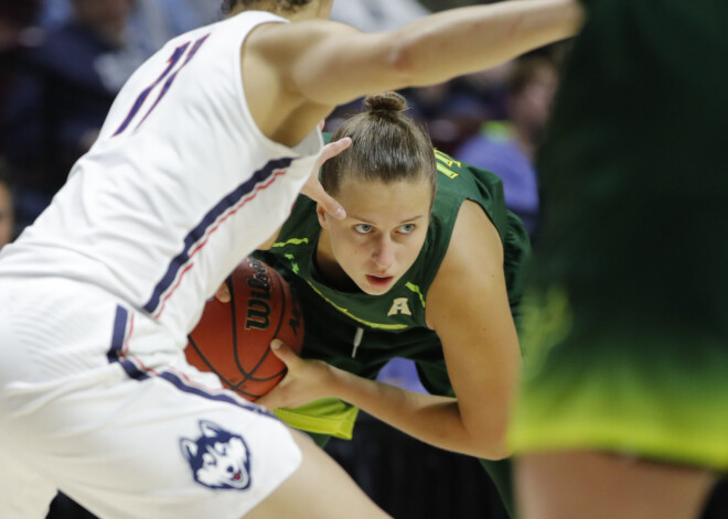 Kitija Laksa nepieteiksies šī gada WNBA draftam