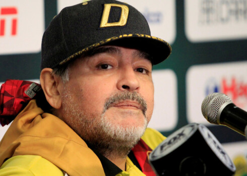 Maradona apsūdzēja ASV "jeņķus", ka tie mēģina iejaukties Venecuēlas iekšējās lietās.