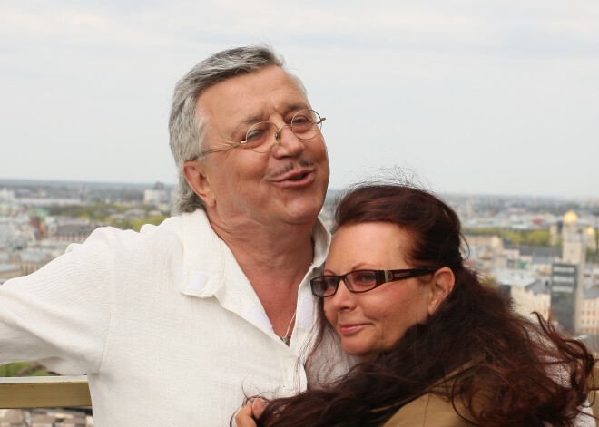 Es tagad katru gadu viņu bildināšu. Andra Bērziņa un viņa Ineses mīlasstāsts