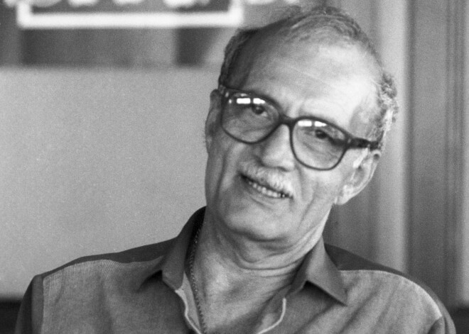 Viņsaulē devies kulta filmas "Kin-dza-dza!" režisors Georgijs Danelija