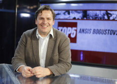 "RīgaTV 24" personība Ansis Bogustovs.