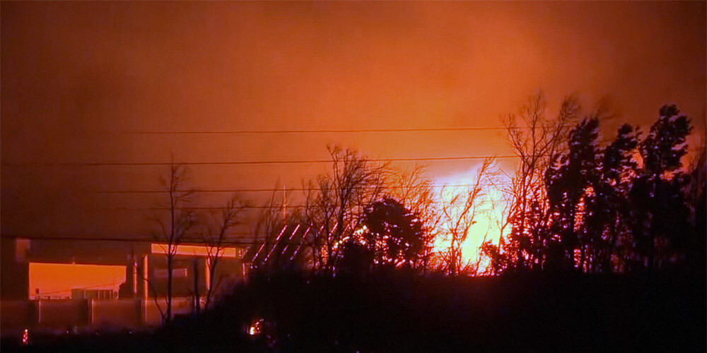 Dienvidkorejā meža ugunsgrēku dēļ izsludina ārkārtas stāvokli