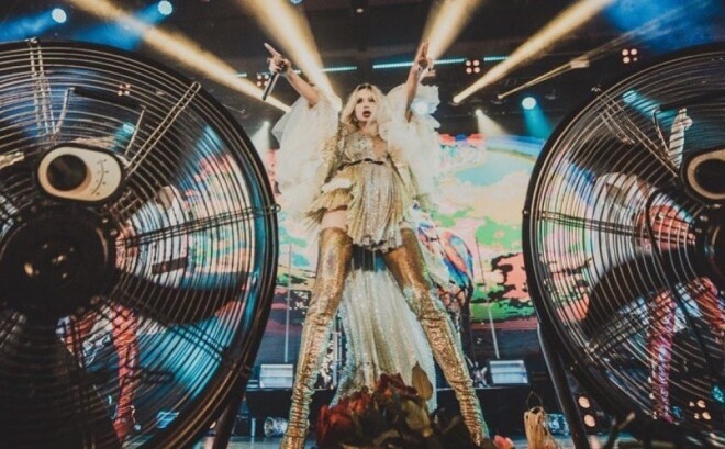 Svētdien „Arēnā Rīga” uzstāsies ukraiņu estrādes dīva Svetlana Loboda.