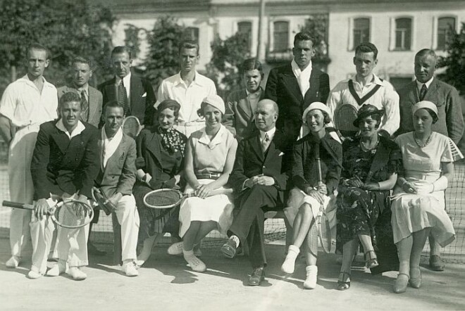 Latgales meistarsacīkšu dalībnieki tenisā. Daugavpils,1934. gada 17. jūnijs.