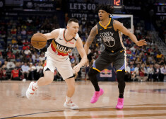 Dairis Bertāns laukumā pavadīja 26 minūtes un garām aizmeta visus četrus izsmestos metienus.