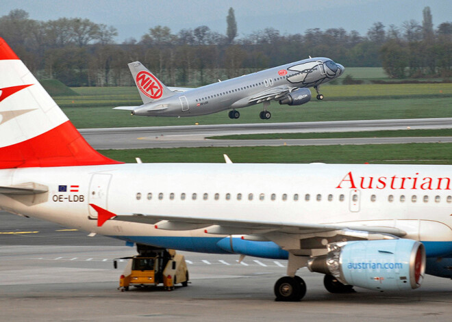 3 bruņoti vīrieši Albānijas galvenajā lidostā no "Austrian Airlines" lidmašīnas nolaupa miljoniem eiro