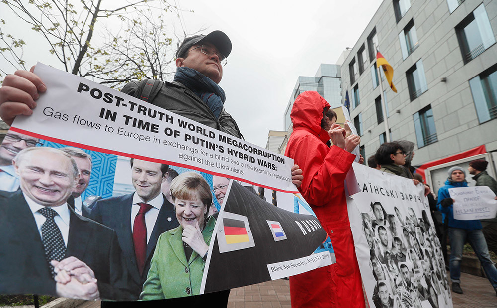 Ukraina protestē pret Vācijas deputātu plānoto braucienu uz Krimu