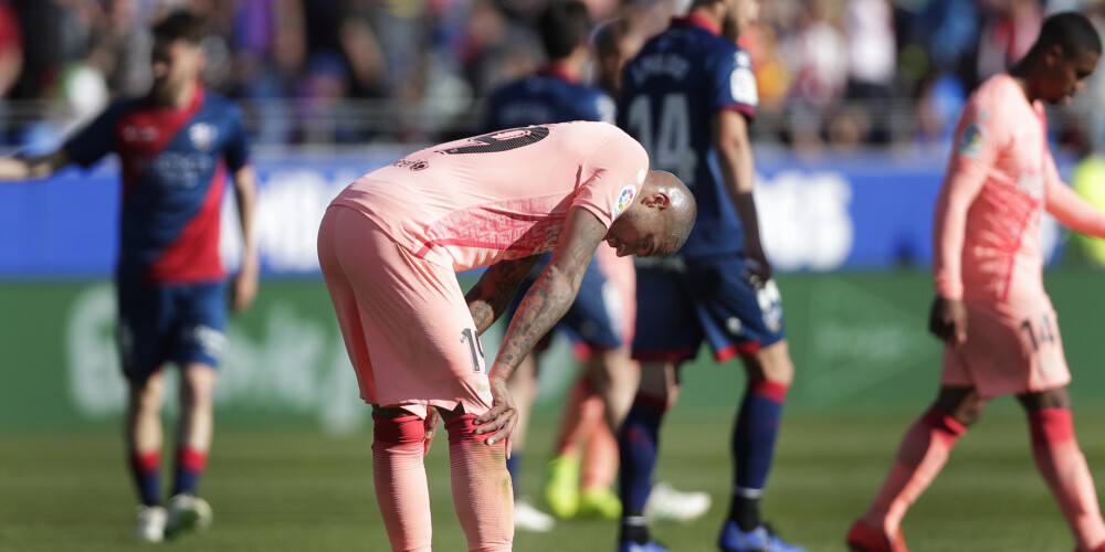 "Barcelona" futbolisti negaidīti zaudē punktus pret Spānijas čempionāta vājāko komandu