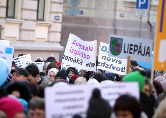 Izglītības darbinieki beztermiņa streiku gatavi sākt 2.septembrī