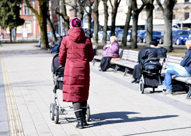 Aptauja: vairākums iedzīvotāju kopumā apmierināti ar savas pašvaldības darbu