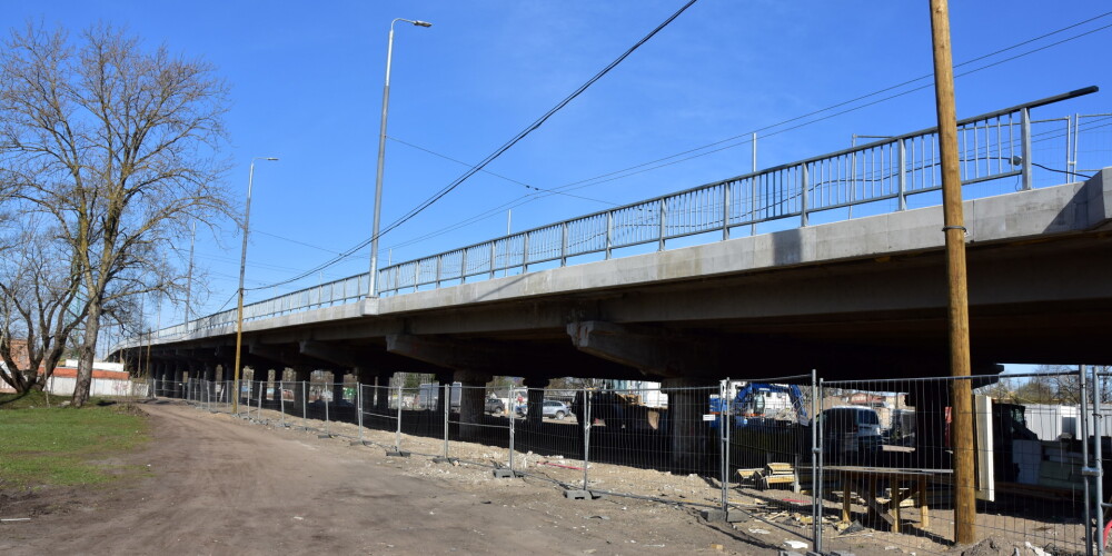 Pašvaldība Deglava tilta slēgšanu atstāj valsts institūciju ziņā; Ķuzis uzdevis izstrādāt satiksmes organizācijas plānu