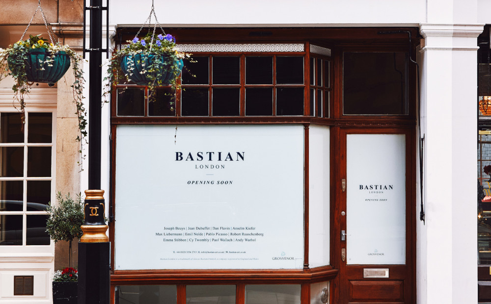 Bastiānu ģimene atdāvina ēku Berlīnē un atver Čiperfīlda projektētu mākslas galeriju Londonā