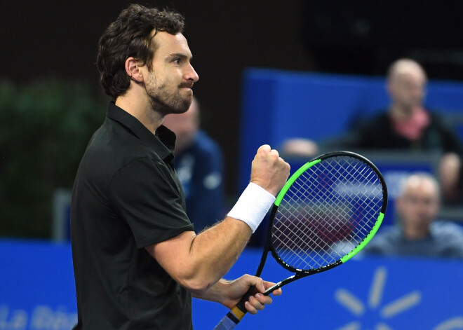 Ernests Gulbis lieliski nospēlē turnīrā Budapeštā