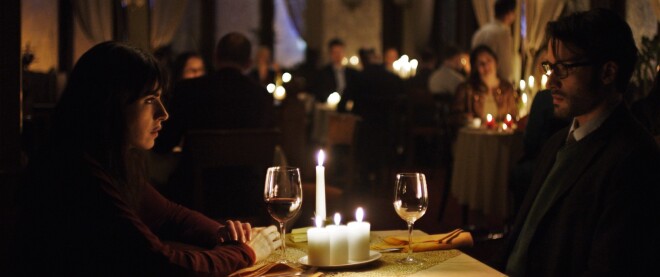 “Klusa upe” ir režisora Angelos Frantzis darbs, kas jau īsā laikā paspējis gūt ievērojamu atzinību ne tikai IRIS žūrijas vidū, bet arī kinofestivālā “Tallinn Black Nights” un Grieķijas Kino asociācijas filmu festivālā. Pats režisors par filmu saka: “"Klusa upe" ir aizkustinoša drāma par mīlestību, uzticību un ticību, kas cīnās ar šaubām”.