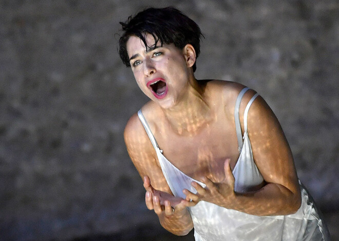 Lietuvas operdziedātāja Asmika Grigorjana ieguvusi Starptautisko operas balvu