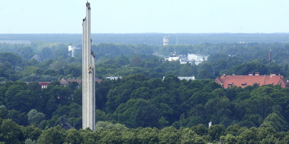 Русский союз Латвии 9 мая проведет у Сейма пикет в защиту монумента Победы