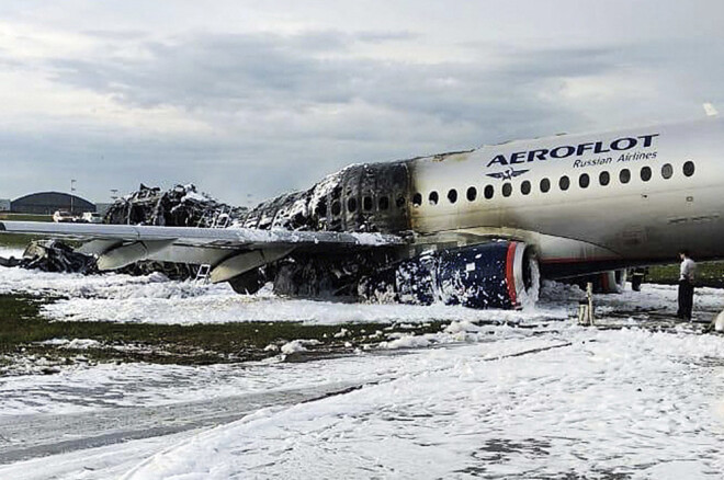 5. maijā nolaišanās laikā avarējot “Aeroflot” lidaparātam bojā gāja 41 pasažieris.