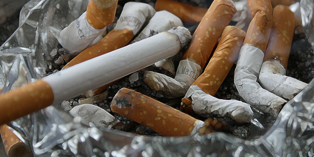 Pētījums: smēķētāji retāk apzinās šī kaitīgā ieraduma saikni ar plaušu vēzi