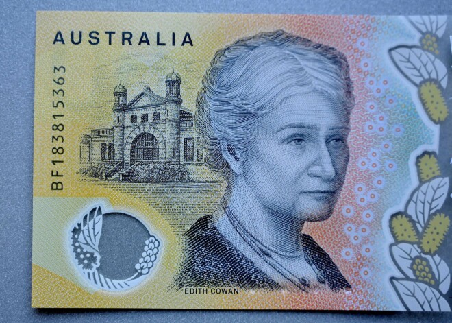 Austrālijas jaunajās 50 dolāru banknotēs ieviesusies drukas kļūda