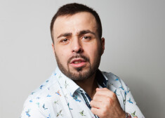 "Es katru dienu esmu arvien vairāk un vairāk pārsteigts par cilvēkiem, kuri tev ir parādā," tā Roberto.