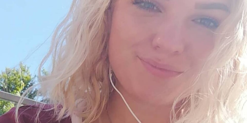 Jauna sieviete Norvēģijā mirusi pēc tam, kad ceļojumā Filipīnās viņu sakodis mīlīgs kucēns