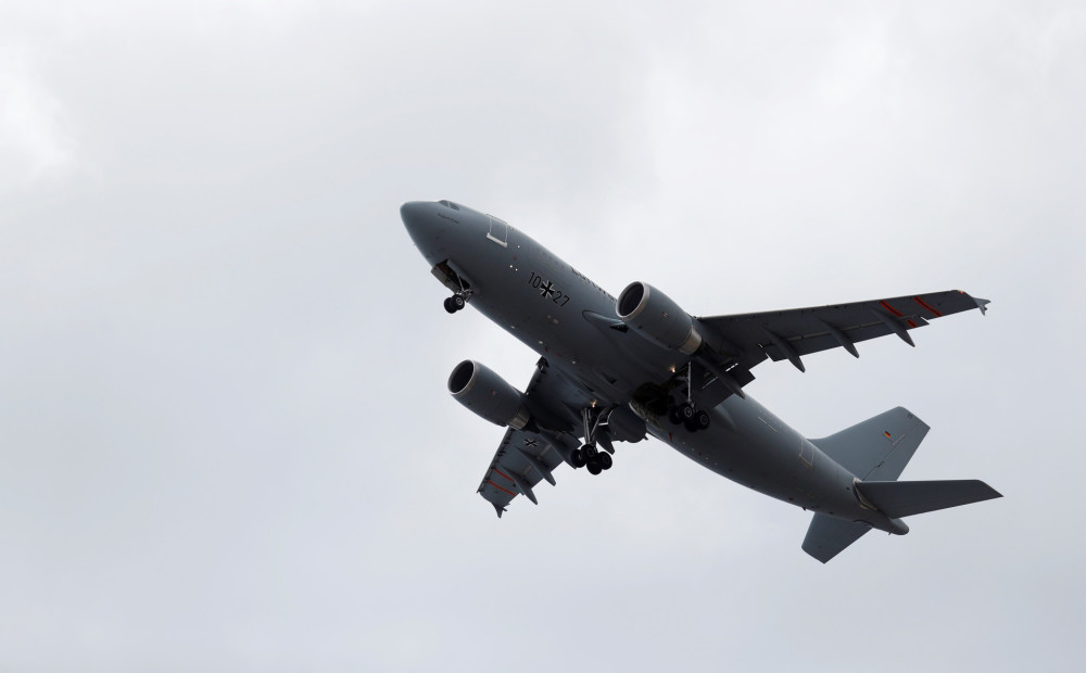 Lietuvā novērsta aviokatastrofa: virs Marijampoles gandrīz sadūrušās trīs civilās lidmašīnas