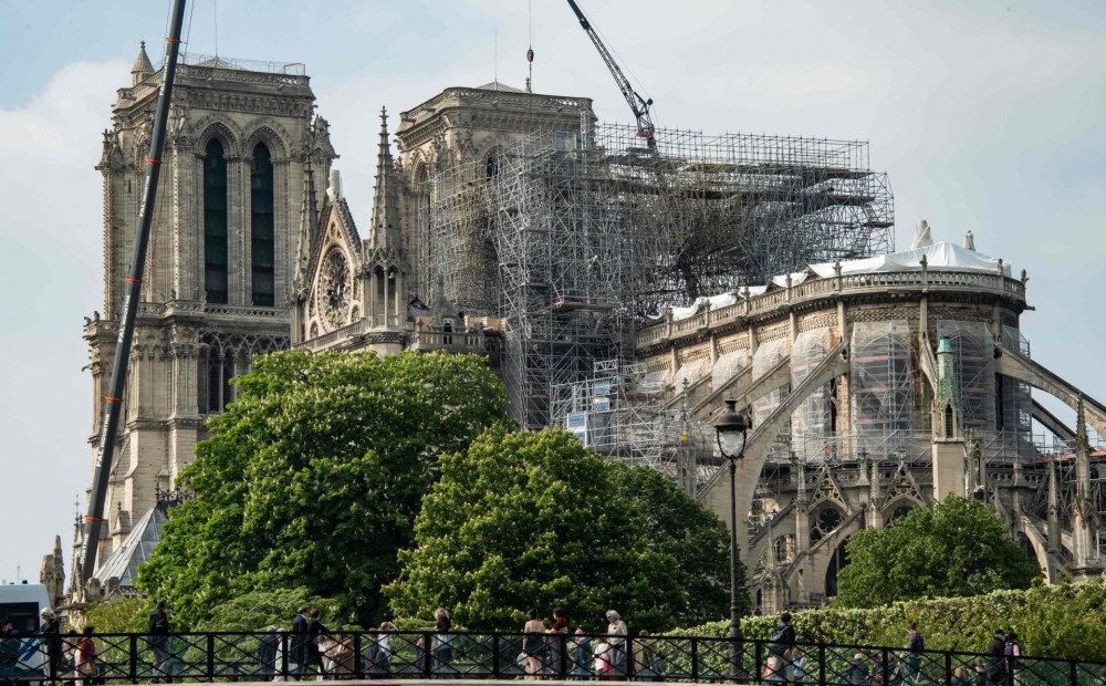 Pieņemts likums par Parīzes Dievmātes katedrāles atjaunošanu 5 gadu laikā