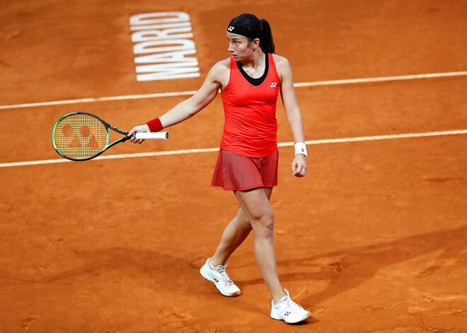 Sevastova sasniedz Romas WTA "Premier" dubultspēļu otro kārtu