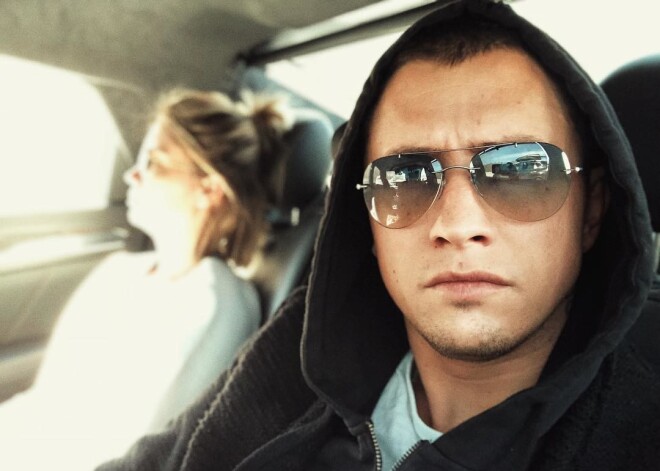 Павел Прилучный заночевал в чужом автомобиле и отказался уходить