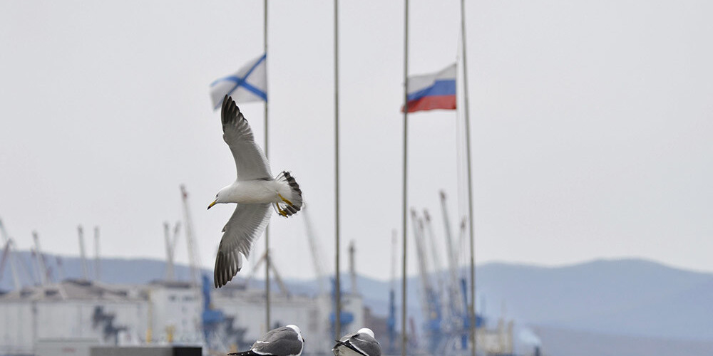 Krievijas robežsargi par maluzvejniecību aizturējuši Igaunijas zvejniekus
