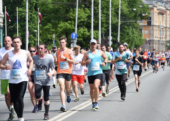 TET Rīgas maratona un RIMI Bērnu dienas maratona laikā būs izmaiņas atsevišķos sabiedriskā transporta maršrutos