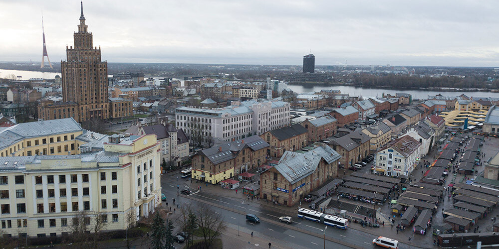 Latvijas Zinātņu akadēmija, Satiksmes ministrija un Centrāltirgus. 