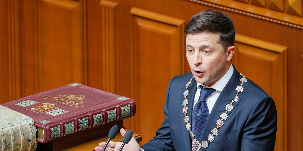 Zelenskis gatavs pieņemt nepopulārus lēmumus, lai izbeigtu karadarbību Ukrainas austrumos