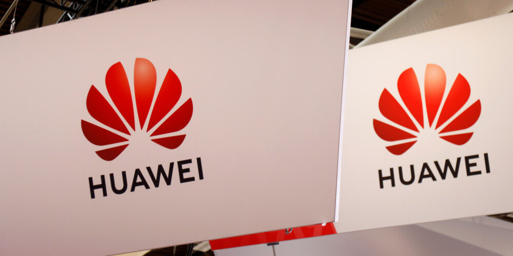 ASV prezidenta Donalda Trampa valdība ir apsūdzējusi "Huawei" par palīdzību Ķīnas valdībai izspiegot citas valstis, izmantojot telekomunikāciju tīklu.
