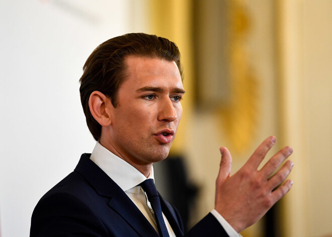 Austrijas parlaments balsos par neuzticības izteikšanu kancleram Kurcam